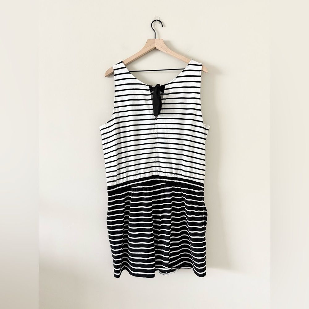Vineyard Vines Black & White Striped Sleeveless Romper - Picture 5 of 7